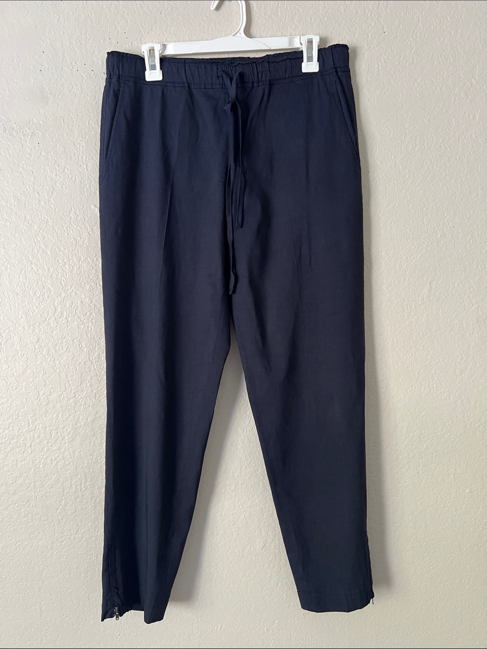 Like New! THEORY Northsound Linen Jogger Soft Crunch Linen Blend Navy Size M